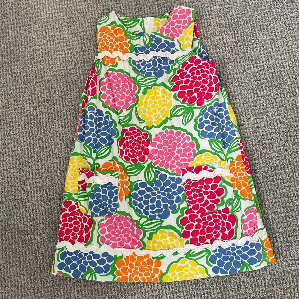Bright and adorable Lilly Dress
